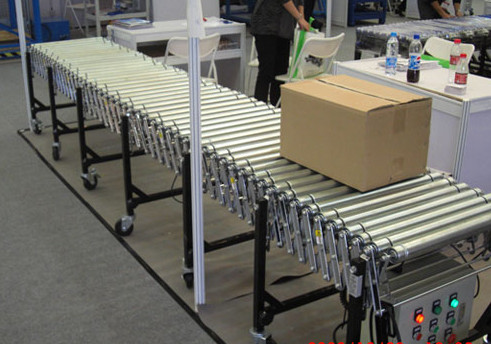 伸縮輥筒輸送機(jī)運(yùn)行圖,m.volvik.com.cn